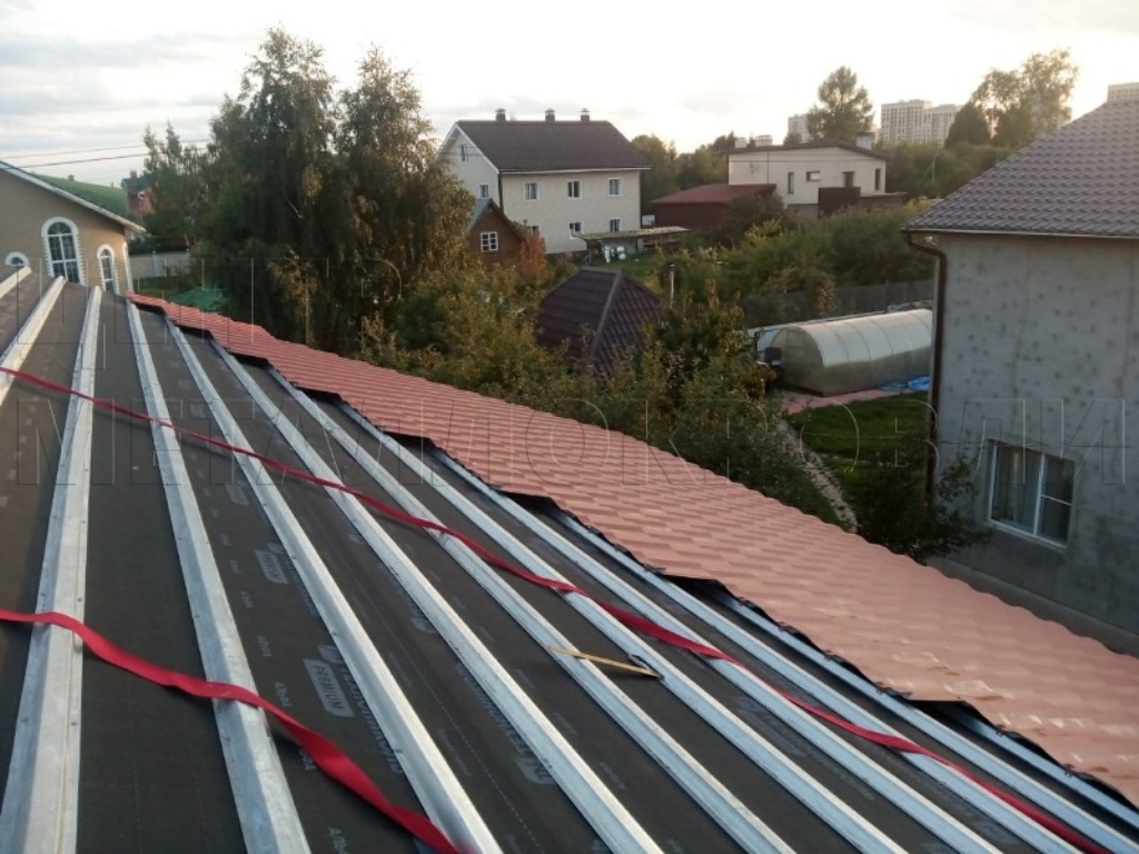 Металлочерепица Геркулес 8004 терракотовый Стальной Бархат от Центра Металлокровли в Волгограде